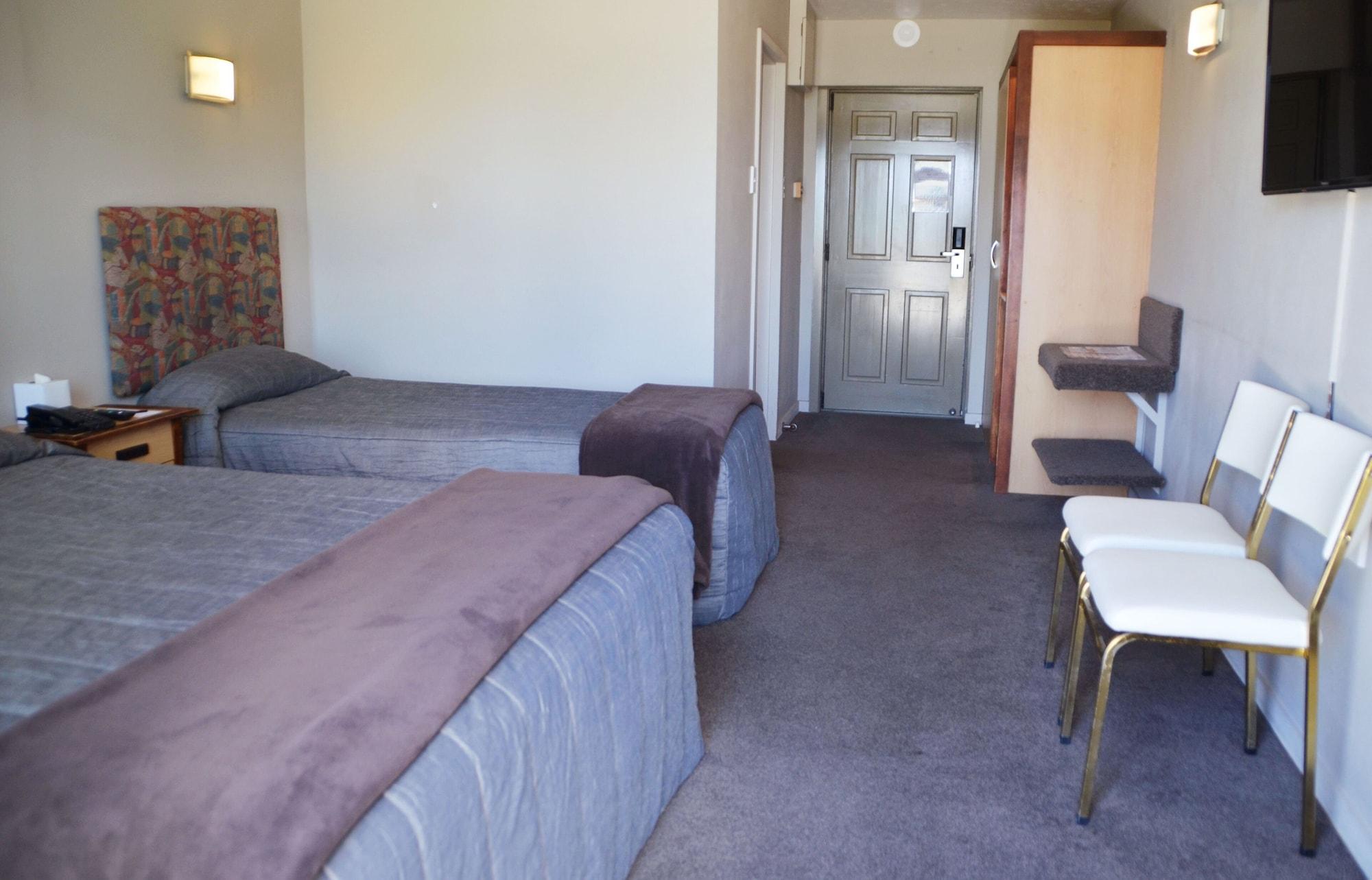 Hotel The Godley Lake Tekapo
